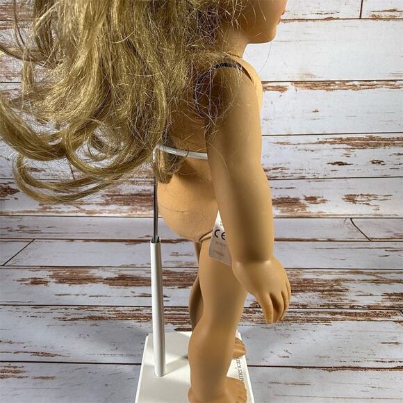 American Girl Doll 18" Blonde Hair Brown Eyes Pleasant Company 2017 - Picture 5 of 12